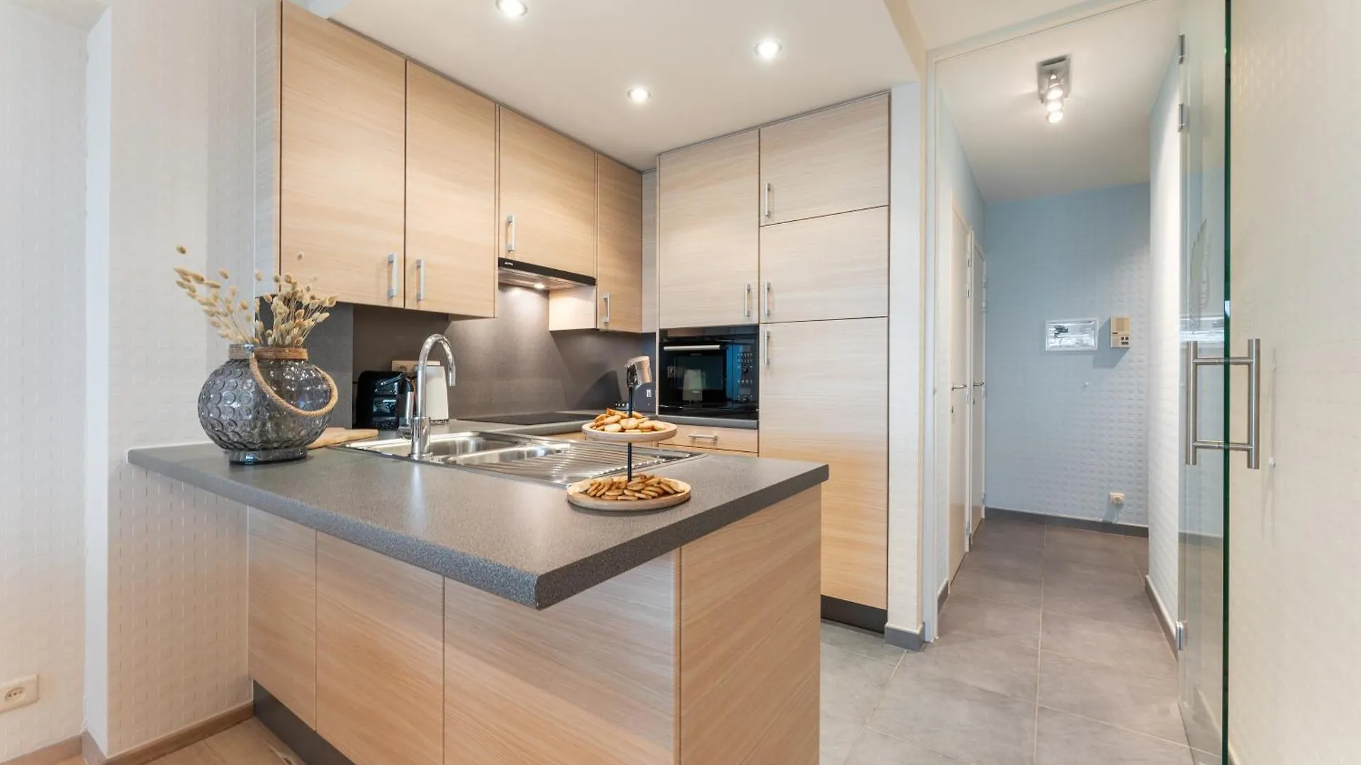 Seanita - Sea View Apartment In Westende Belgium
